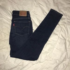 Levi’s 711 skinny jeans size 26